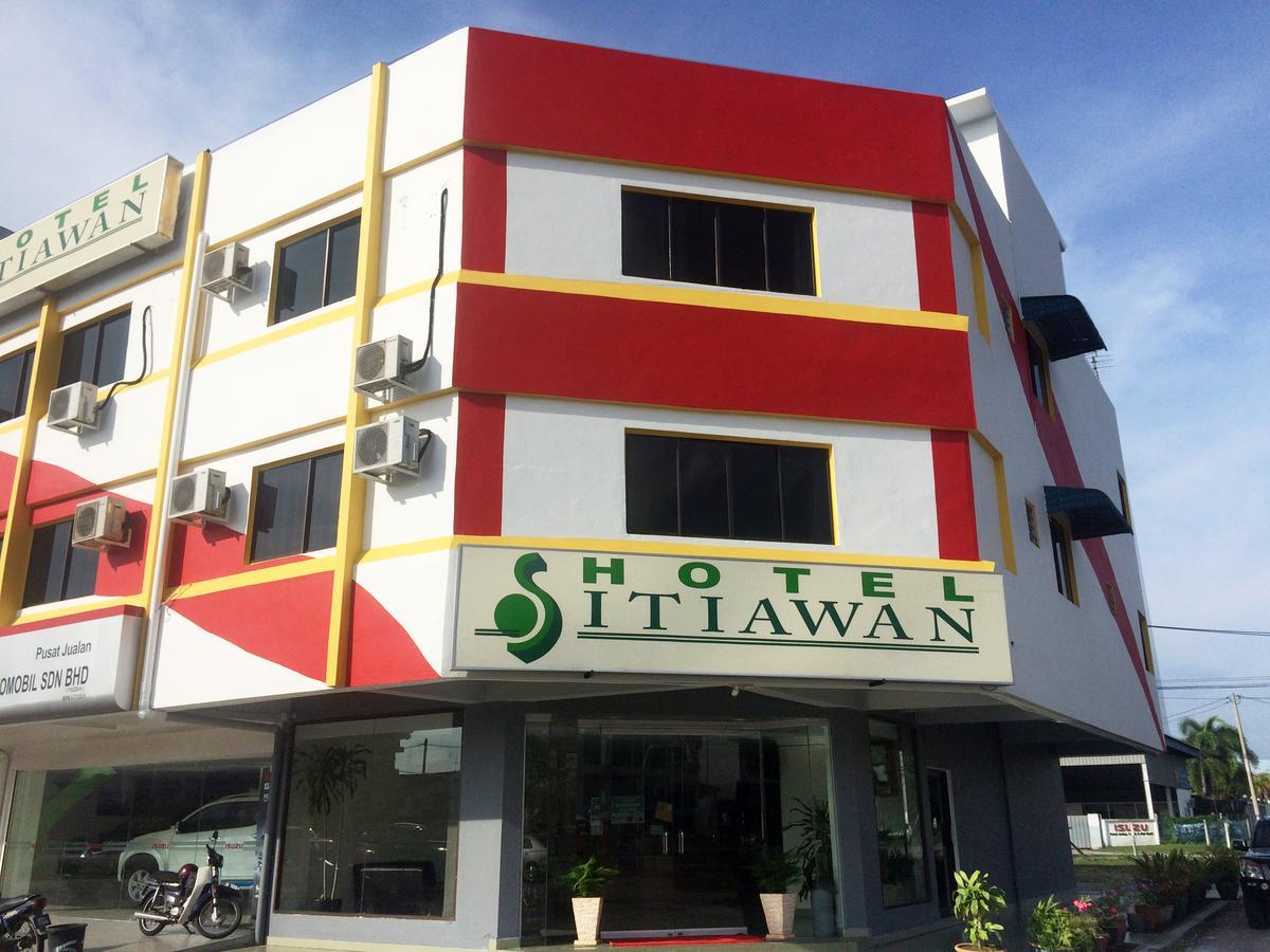 Hotel Sitiawan Exterior foto